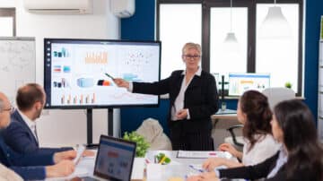A Comprehensive Guide to Setting Up Your Own Company in Dubai